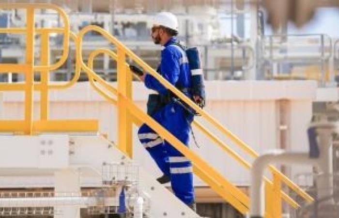 أخبار سلطنة عمان | وزارة الطاقة والمعادن تطلق النسخة الثانية من جائزة "مجد" للمحتوى المحلي | عيون الجزيرة الاخبارية عمان