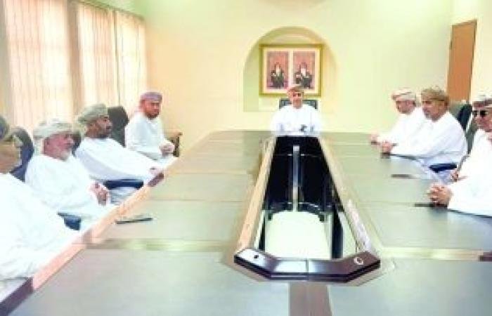 أخبار سلطنة عمان | مناقشة سبل تعزيز جودة الخدمات بولاية بخاء | عيون الجزيرة الاخبارية عمان