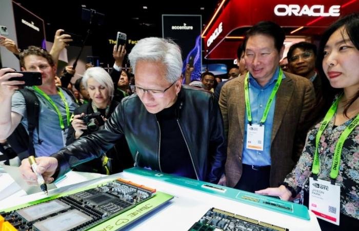 إنفيديا تتوقع طلبات شراء بتريليون دولار لـ«بلاكويل» و«فيرا روبين»