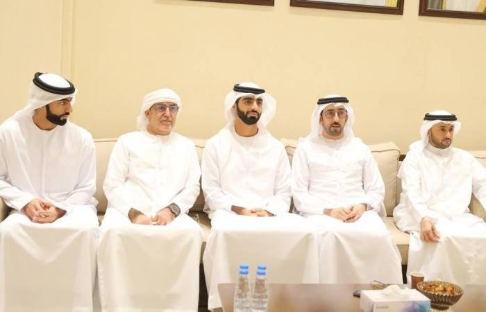 الامارات الان | شيوخ ومسؤولون يعزون بوفاة عبدالله المزروعي | عيون الجزيرة الامارات