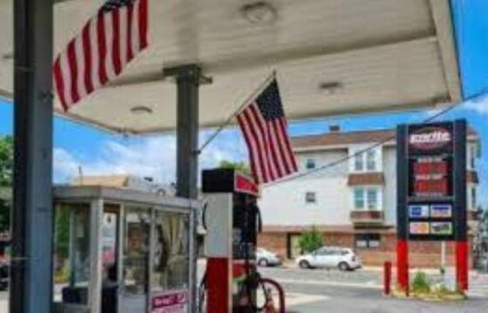 الديزل يرتفع 5 دولارات للجالون إثر تعطل إمدادات النفط