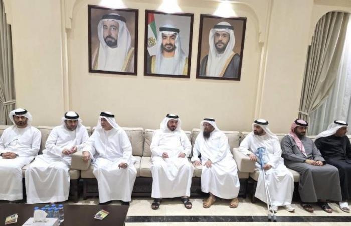 الامارات الان | عبدالله آل ثاني والشيوخ يعزّون بوفاة غانم الحميري | عيون الجزيرة الامارات