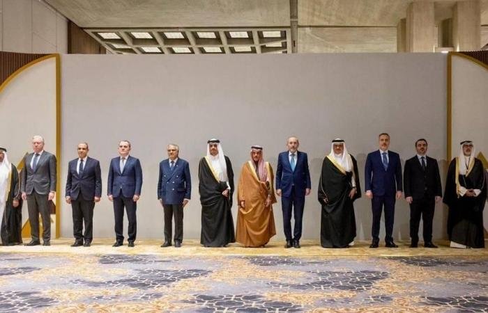 الامارات الان | الإمارات و11 دولة تدين اعتداءات إيران الغاشمة | عيون الجزيرة الامارات