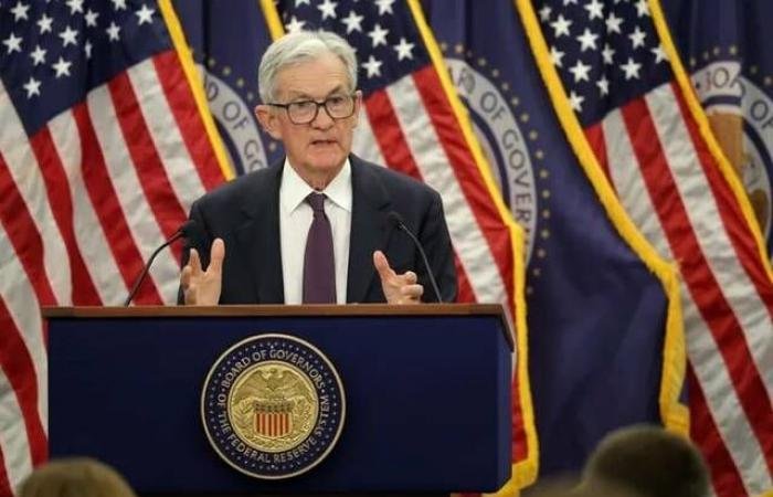الفيدرالي الأمريكي: عدم اليقين لا يزال يكتنف التوقعات الاقتصادية