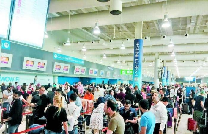 سياحة «اللحظة الأخيرة».. حصانة من المفاجآت أم استنزاف مالي؟