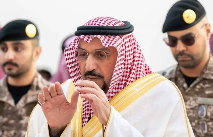 أخبار السعودية | أمراء المناطق يتقدمون المصلين في صلاة العيد | عيون الجزيرة السعودية الان