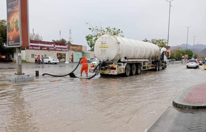 الامارات الان | صهاريج ومضخات حديثة لسحب الأمطار بالفجيرة | عيون الجزيرة الامارات