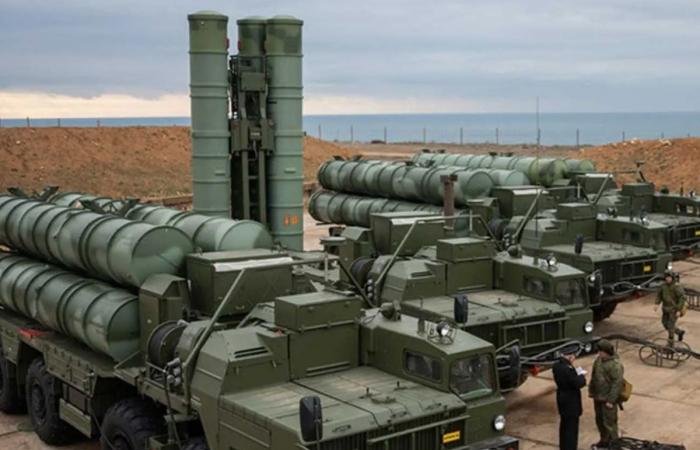 ستارمر: نشر أنظمة دفاع جوي إضافية في الخليج | عيون الجزيرة