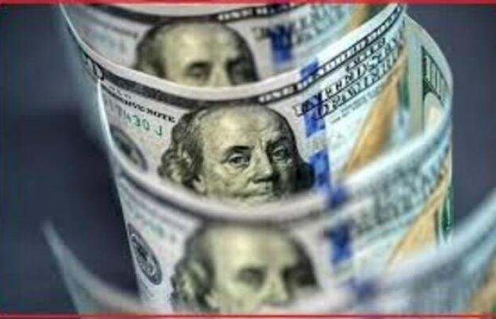 الدولار يتصاعد مع حذر الأسواق من حرب الشرق الأوسط