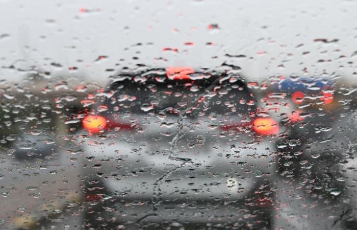 أخبار الكويت | «الأرصاد»: أمطار رعدية ورياح قوية حتى صباح الجمعة | عيون الجزيرة الكويت