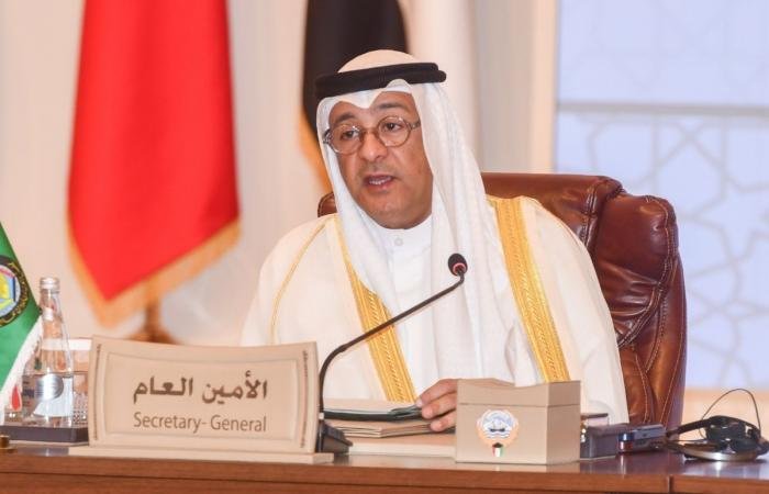 البديوي: يجب إشراك دول الخليج في أي محادثات لحل الأزمة بالمنطقة | عيون الجزيرة