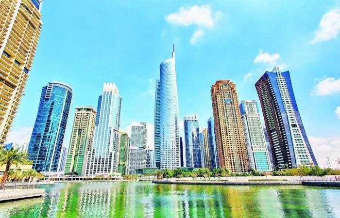 تداولات نشطة على أراضٍ في دبي بـ470.5 مليون درهم