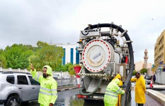 الامارات الان | دبي تتعامل مع الحالة المطرية بجاهزية عالية واستجابة سريعة | عيون الجزيرة الامارات