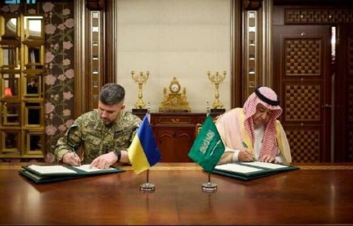 السعودية وأوكرانيا توقِّعان مذكرة ترتيبات في مجال المشتريات الدفاعية