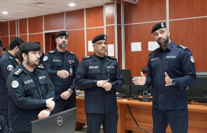أخبار الكويت | وكيل وزارة الداخلية يتفقد الطرق التي شهدت ارتفاعًا في منسوب المياه وانسيابية الحركة المرورية | عيون الجزيرة الكويت