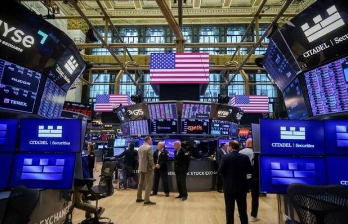 تراجع حاد للأسهم الأمريكية وسط استمرار القتال في الشرق الأوسط