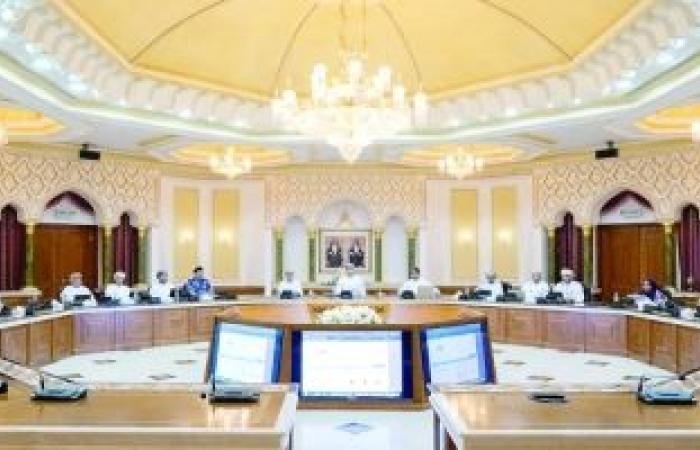 أخبار سلطنة عمان | السيد بلعرب يترأس اجتماع المجلس البلدي لمحافظة مسقط | عيون الجزيرة الاخبارية عمان