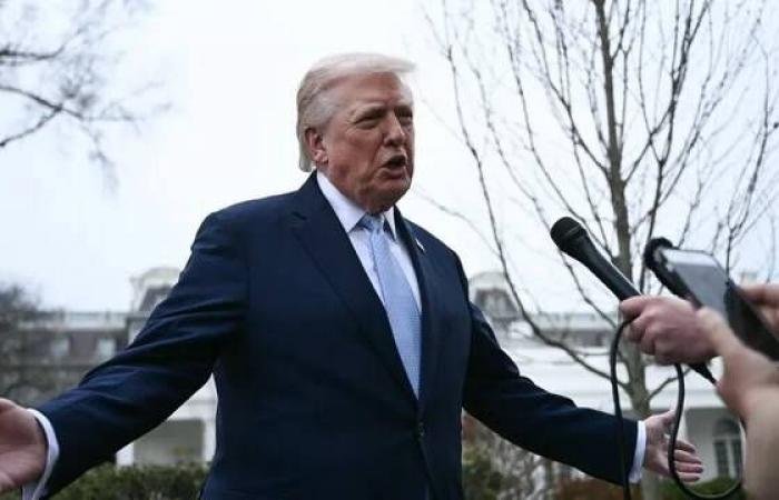 ترامب يحذر طهران مجدداً وإيران تصف مقترحات السلام "غير واقعية"