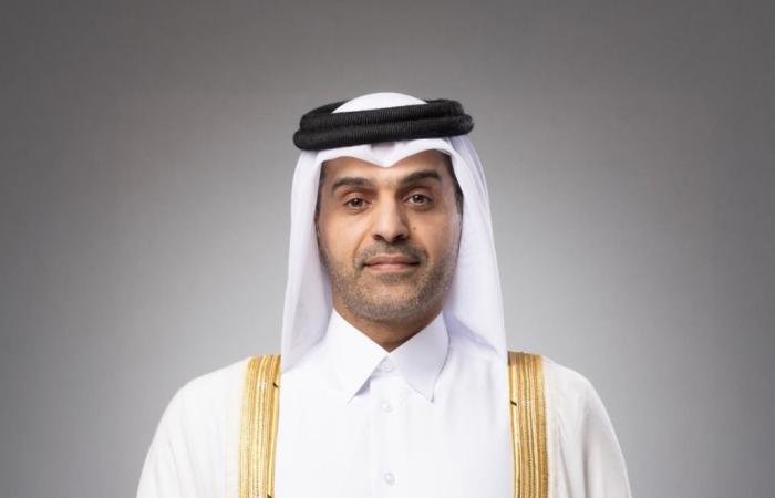 أخبار قطر |  وزير المواصلات يجتمع مع وزير النقل الفرنسي | عيون الجزيرة قطر