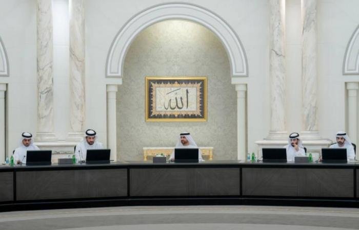 الامارات الان | «تنفيذي الشارقة» يشيد بنجاح فريق الطوارئ في التعامل مع الحالة المدارية | عيون الجزيرة الامارات