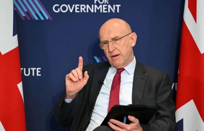 ⁠بريطانيا تعتزم إرسال معدات ⁠دفاع جوي إضافية لمساعدة حلفائها في الشرق الأوسط | عيون الجزيرة