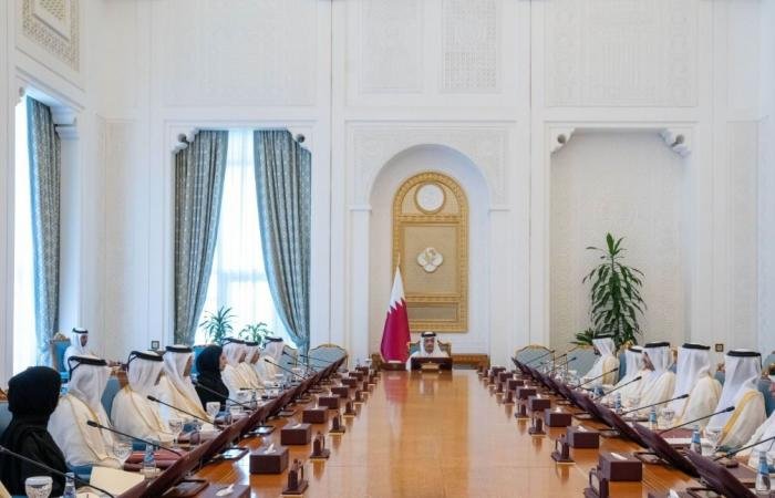 أخبار قطر | مجلس الوزراء يشيد بمباحثات سمو الأمير في جدة وأبوظبي ونتائج القمة القطرية الأوكرانية بالدوحة | عيون الجزيرة قطر