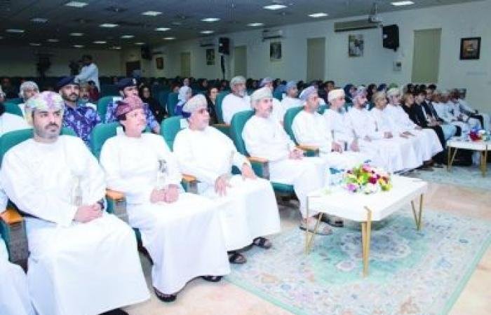 أخبار سلطنة عمان | مؤتمر بجامعة نزوى يناقش أحدث التطورات في الذكاء الاصطناعي | عيون الجزيرة الاخبارية عمان