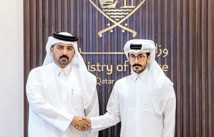 أخبار قطر | دفعة جديدة من الخبراء بـ «العدل» | عيون الجزيرة قطر