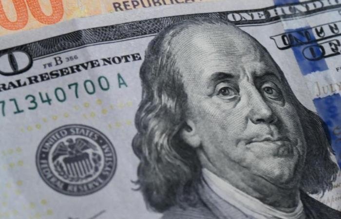 الدولار يرتفع بعد خلو خطاب ترامب من جدول زمني واضح لوقف حرب إيران