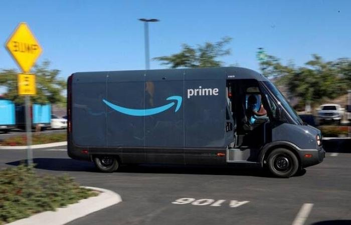 "أمازون" تعتزم فرض رسوم إضافية على البائعين بسبب أسعار النفط