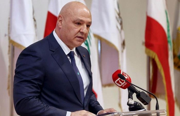 عون لـ «حزب الله»: ماذا جنينا من حربكم؟ | عيون الجزيرة