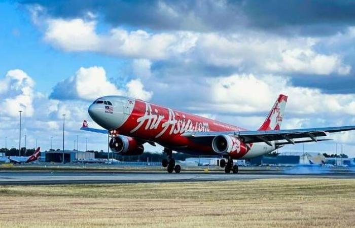 طيران "آسيا إكس" ترفع أسعار التذاكر 40% لمواجهة قفزة الوقود