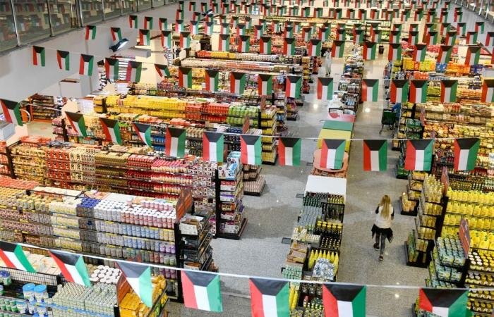 أخبار الكويت | «التجارة»: دعم التكاليف الإضافية للسلع سيخضع لمراقبة الأسعار | عيون الجزيرة الكويت