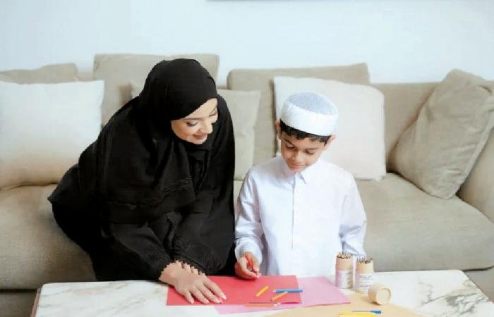 أخبار قطر | أولياء أمور لـ "الشرق": البيئة المنزلية مفتاح التفوق والاستقرار الدراسي | عيون الجزيرة قطر