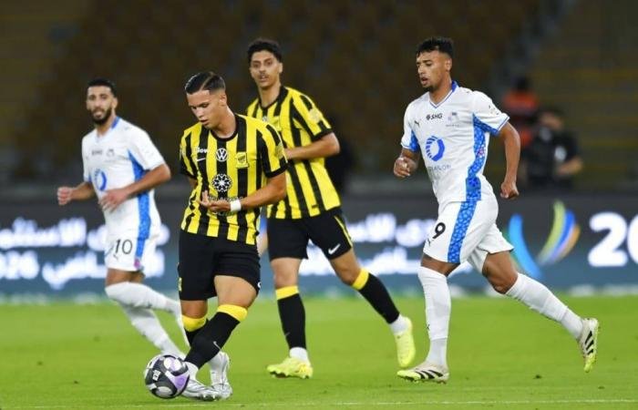 نيوم يسقط الاتحاد