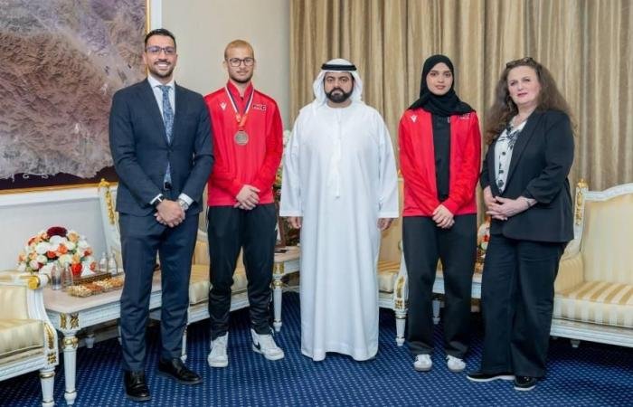 الرياضة الان | محمد بن حمد يلتقي فارس البلوشي برونزي مونديال المبارزة | عيون الجزيرة الرياضي