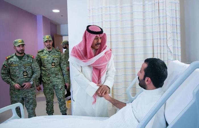 أخبار الكويت | نائب رئيس الحرس الوطني يزور «مصابي الواجب»: عكستم روح المسؤولية والانتماء | عيون الجزيرة الكويت