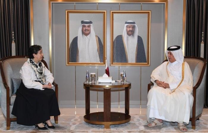 أخبار قطر | وزير الدولة للشؤون الخارجية يتسلم نسخة من أوراق اعتماد سفيرة البرتغال | عيون الجزيرة قطر