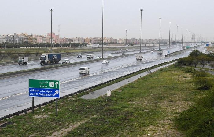 أخبار الكويت | «الأرصاد»: أمطار متفاوتة الشدة ورعدية أحياناً حتى عصر الغد | عيون الجزيرة الكويت