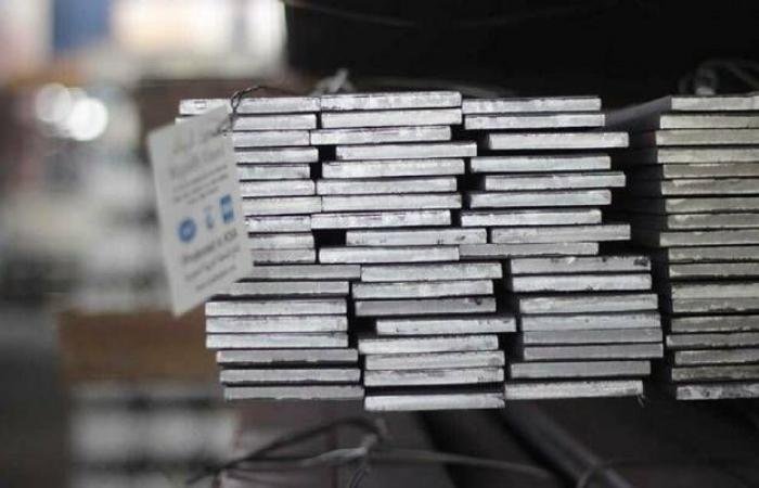 "حديد الرياض" توصي بتوزيع 3.5 مليون ريال عن العام 2025