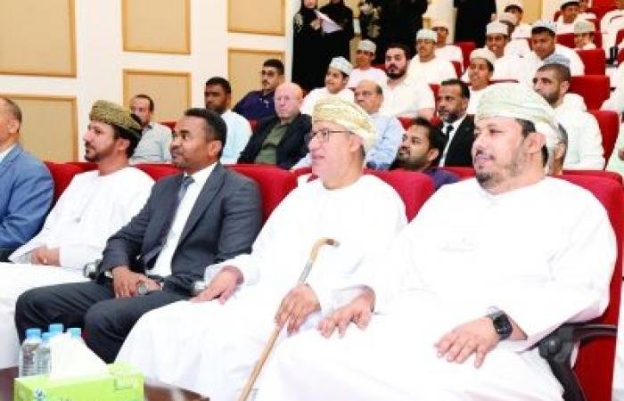 أخبار سلطنة عمان | ختام مسابقة العلوم السابعة لمدارس التعليم ما بعد الأساسي بمحافظة ظفار | عيون الجزيرة الاخبارية عمان