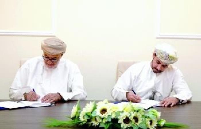 أخبار سلطنة عمان | "الصحة" توقّع اتفاقية لتقديم رعاية تخصصية لمصابي شق الشفة | عيون الجزيرة الاخبارية عمان