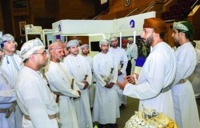 أخبار سلطنة عمان | معرض جامعة السلطان قابوس المهني يستعرض متطلبات سوق العمل | عيون الجزيرة الاخبارية عمان