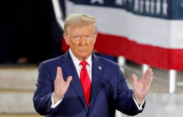 ترامب يهدد الصين برسوم جمركية 50% حال دعمها عسكريًا لإيران