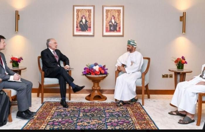 أخبار قطر | وزير الخارجية العماني يؤكد دعم الجهود الرامية إلى تغليب الحلول السلمية لإنهاء الصراع في المنطقة | عيون الجزيرة قطر