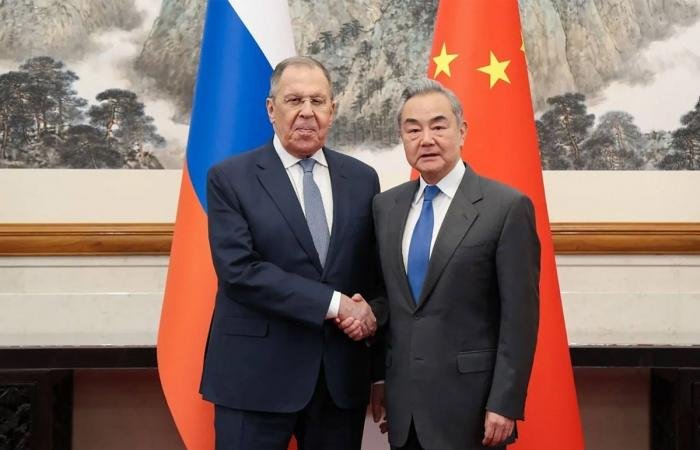الرئيس الصيني يبحث مع لافروف في بكين تطورات الشرق الأوسط | عيون الجزيرة