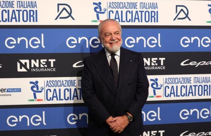 الرياضة الان | دي لورينتيس يقترح «ثورة كروية»... تقليص زمن المباريات وإلغاء البطاقات وتعديل التسلل | عيون الجزيرة الرياضي