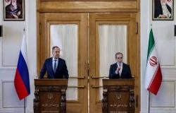 روسيا وإيران تعززان التنسيق الدبلوماسي بشأن أمن مضيق هرمز