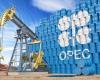 «أوبك+» تقرر زيادة الإنتاج 206 آلاف برميل يومياً في مايو