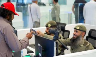 أخبار السعودية | الجوازات تواصل إنهاء إجراءات مغادرة الحجاج عبر كافة المنافذ | عيون الجزيرة السعودية الان